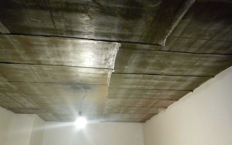 Черновая отделка потолка звукоизоляционными плитами